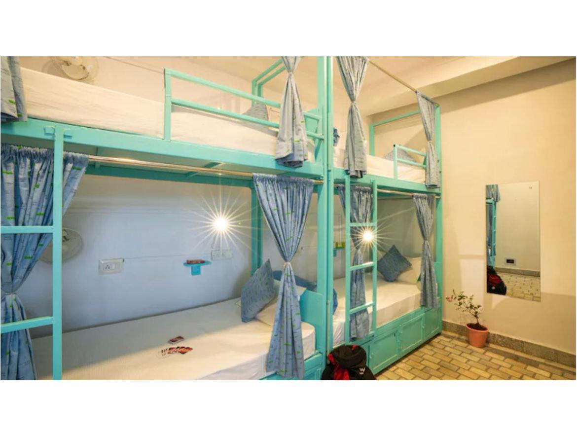 Unplanned Hostel Udaipur Ngoại thất bức ảnh
