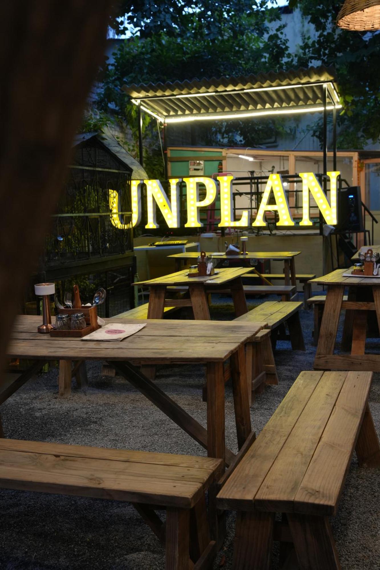Unplanned Hostel Udaipur Ngoại thất bức ảnh