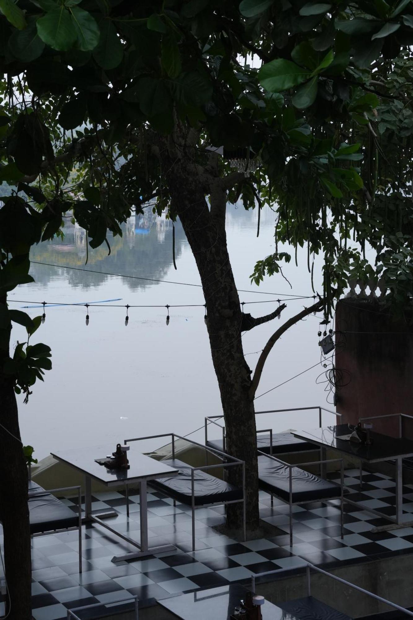 Unplanned Hostel Udaipur Ngoại thất bức ảnh
