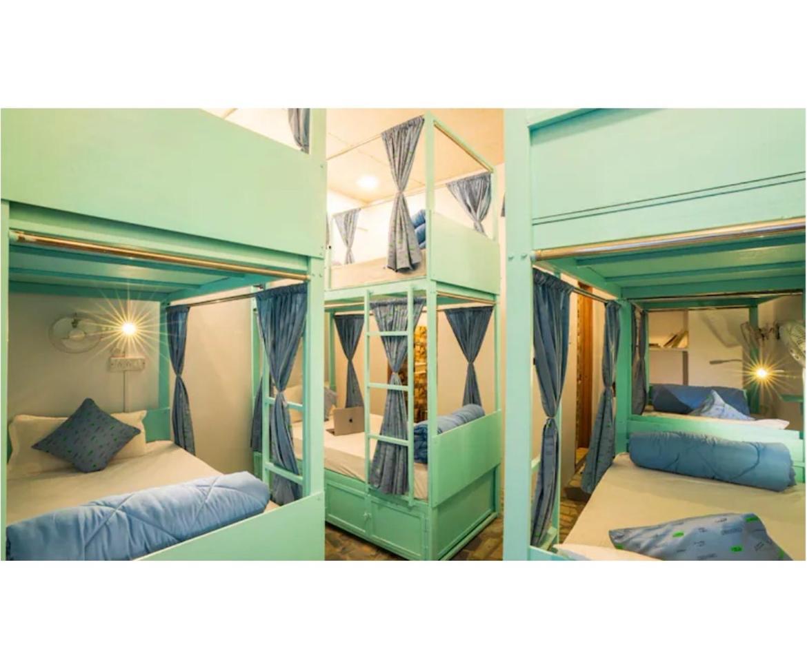 Unplanned Hostel Udaipur Ngoại thất bức ảnh
